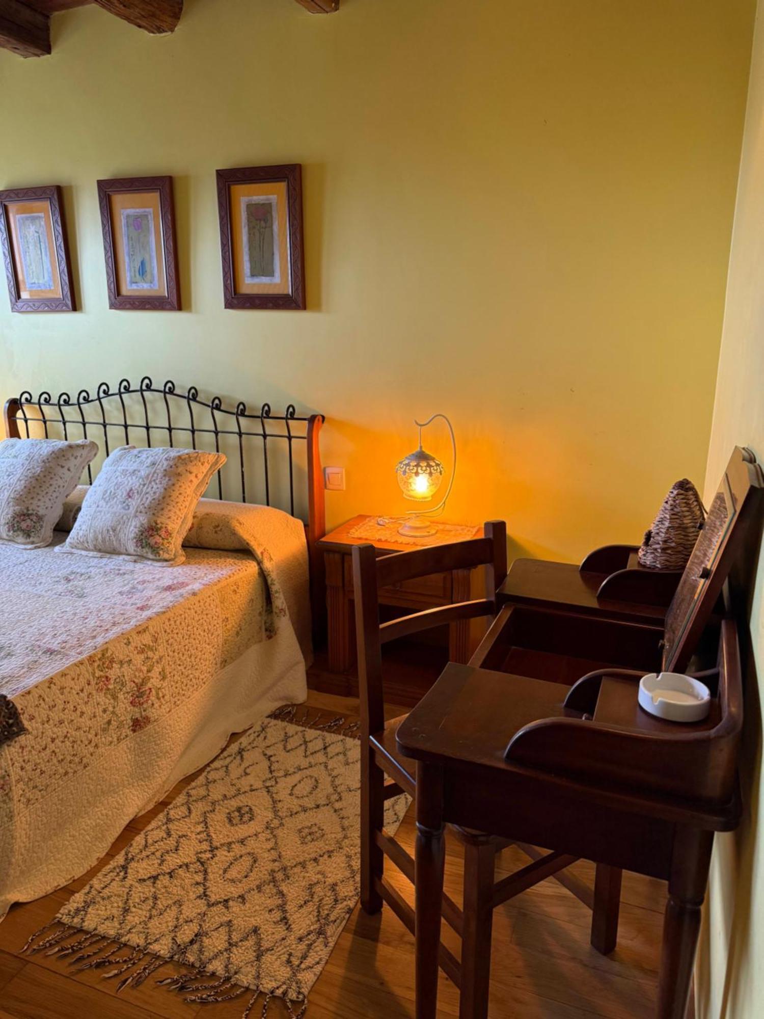 Casa Peluaga Guest House โอยาร์ทชุน ภายนอก รูปภาพ